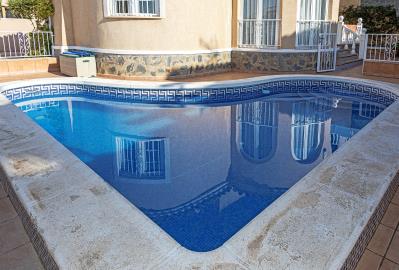 2-Villa-For-Sale-In-Benijofar---QRS-9441