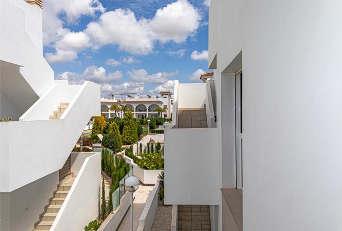 Image No.9-2 Bed Apartment for sale