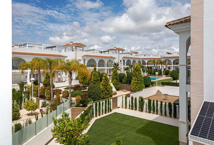 Image No.16-2 Bed Apartment for sale