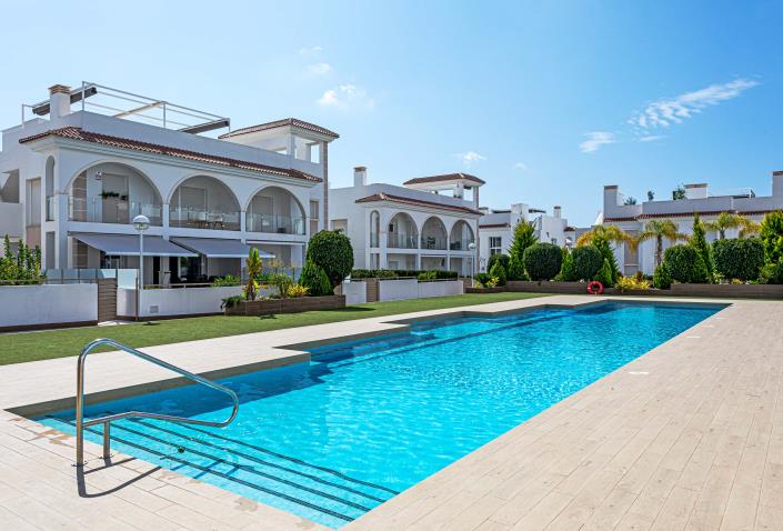 Image No.24-2 Bed Apartment for sale