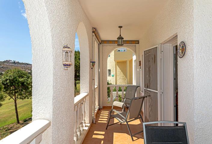 Image No.6-2 Bed Villa / Detached for sale