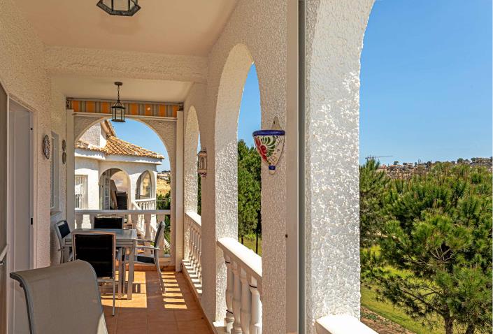 Image No.7-2 Bed Villa / Detached for sale