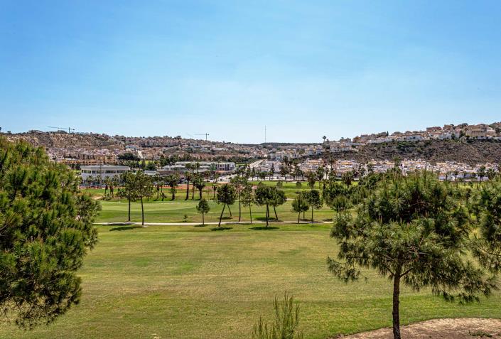 Image No.9-2 Bed Villa / Detached for sale