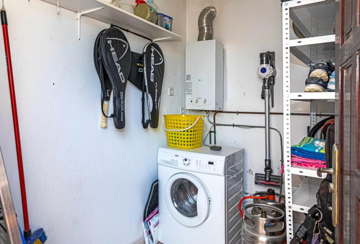 Image No.22-2 Bed Villa / Detached for sale