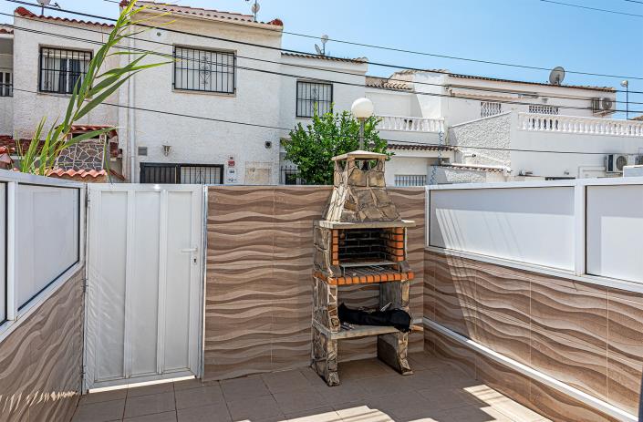 Image No.4-3 Bed Duplex for sale