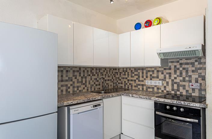 Image No.6-3 Bed Duplex for sale