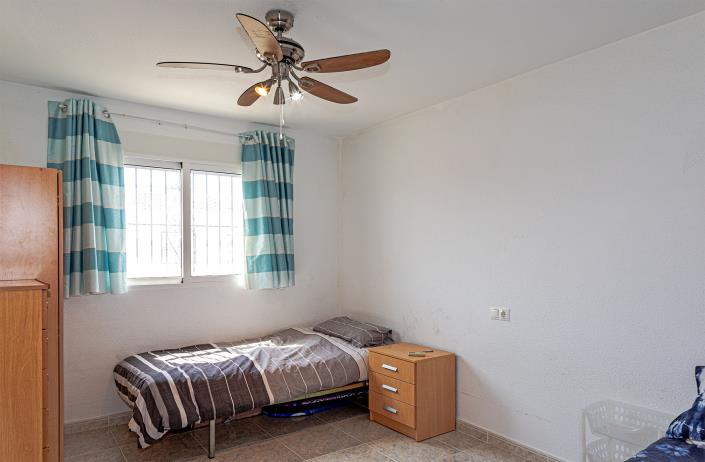 Image No.17-3 Bed Duplex for sale