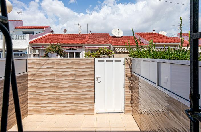 Image No.11-3 Bed Duplex for sale