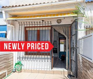 Bungalow-For-Sale-In-Torrevieja-With-Communal-Pool---QRS-9590-1
