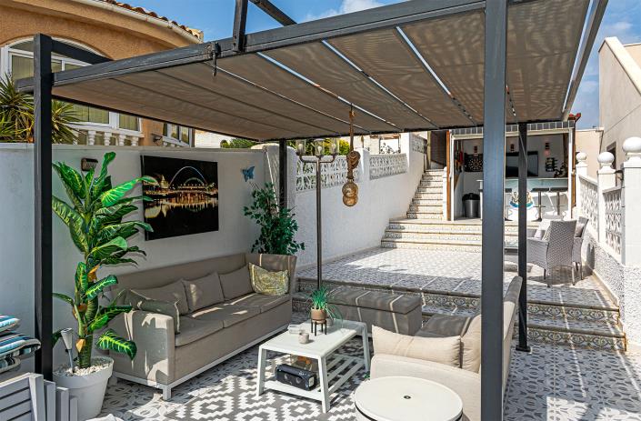 Image No.5-3 Bed Villa / Detached for sale