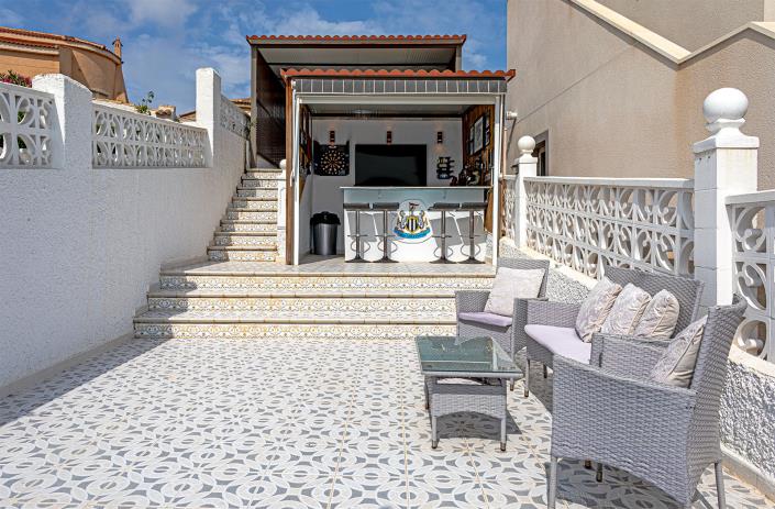 Image No.7-3 Bed Villa / Detached for sale