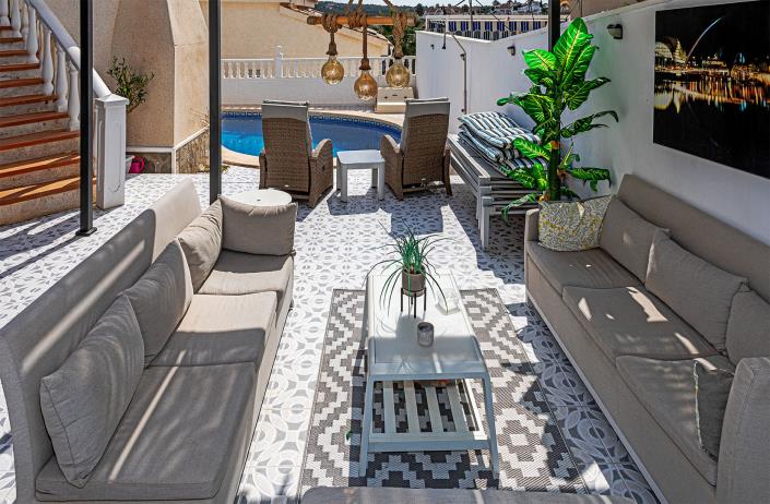 Image No.10-3 Bed Villa / Detached for sale