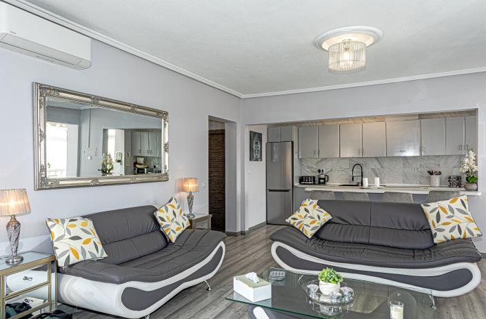 Image No.14-3 Bed Villa / Detached for sale