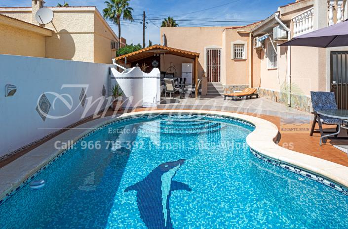 Image No.5-3 Bed Villa / Detached for sale