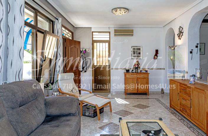 Image No.15-3 Bed Villa / Detached for sale