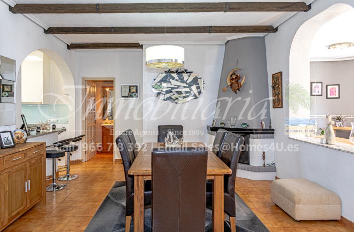 Image No.17-3 Bed Villa / Detached for sale