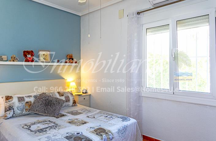 Image No.27-3 Bed Villa / Detached for sale