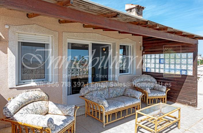 Image No.30-3 Bed Villa / Detached for sale