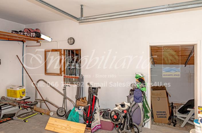 Image No.43-3 Bed Villa / Detached for sale