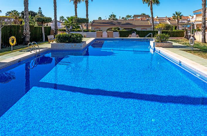 Image No.34-2 Bed Townhouse for sale