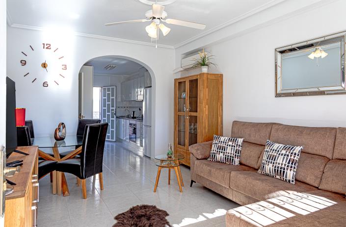 Image No.6-2 Bed Townhouse for sale