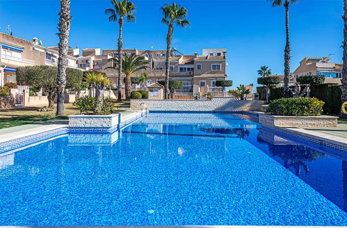 Image No.3-2 Bed Townhouse for sale