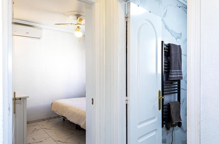 Image No.21-4 Bed Villa / Detached for sale