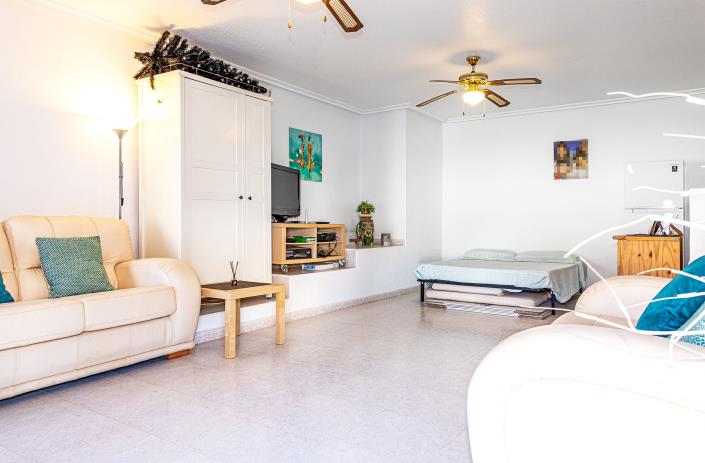 Image No.26-4 Bed Villa / Detached for sale