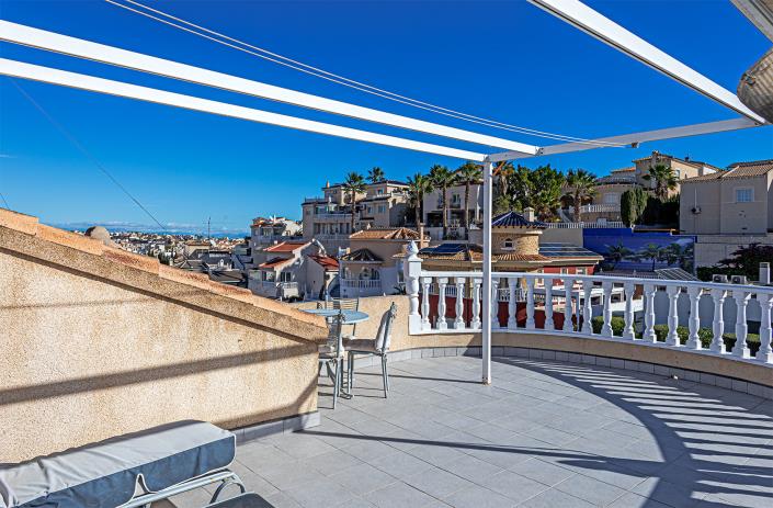 Image No.36-4 Bed Villa / Detached for sale