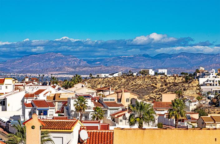 Image No.38-4 Bed Villa / Detached for sale