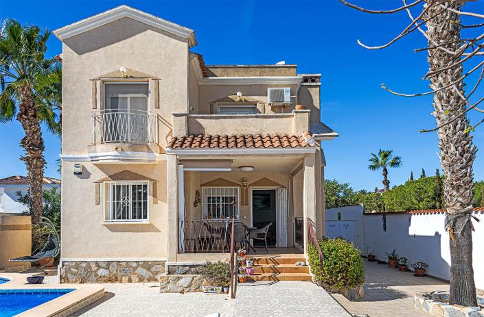 Image No.7-3 Bed Villa / Detached for sale