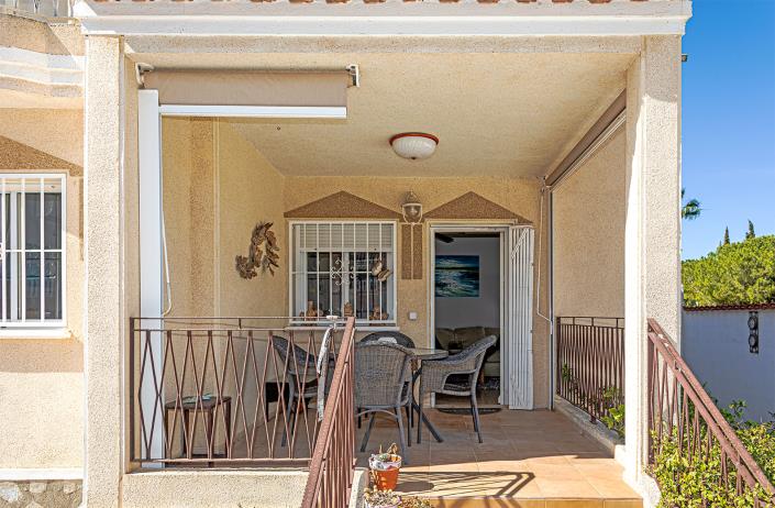 Image No.8-3 Bed Villa / Detached for sale