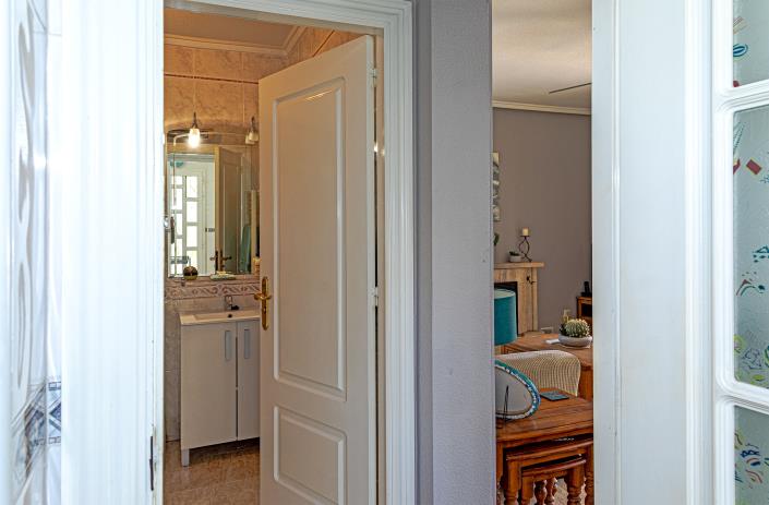 Image No.22-3 Bed Villa / Detached for sale