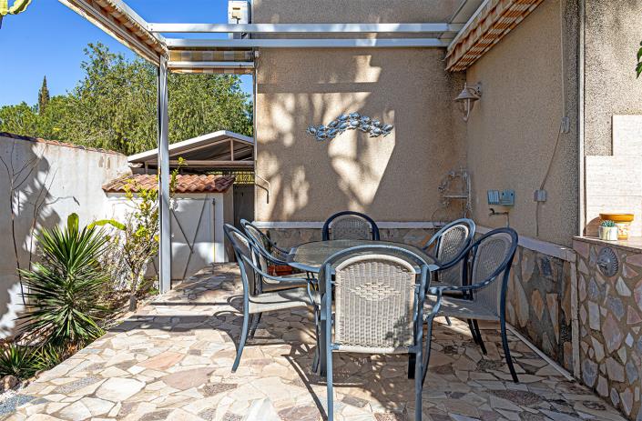 Image No.46-3 Bed Villa / Detached for sale