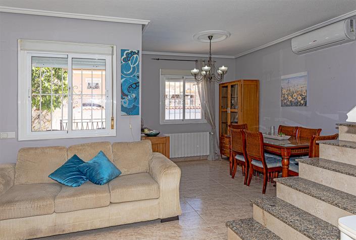 Image No.13-3 Bed Villa / Detached for sale