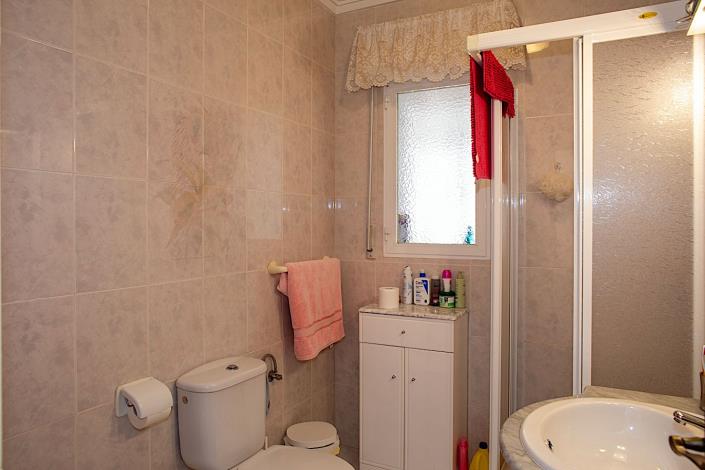 Image No.11-4 Bed Villa / Detached for sale