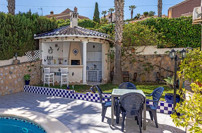 Image No.8-3 Bed Villa / Detached for sale