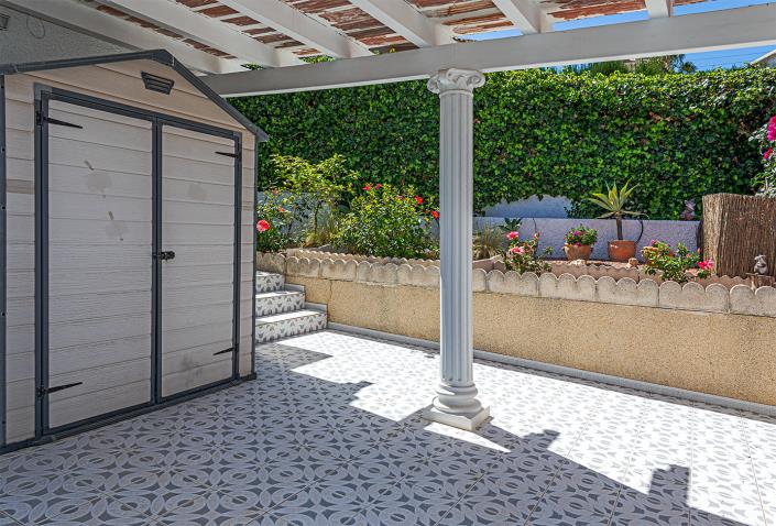 Image No.15-3 Bed Villa / Detached for sale