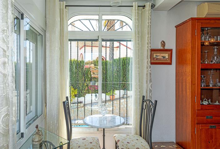 Image No.21-3 Bed Villa / Detached for sale