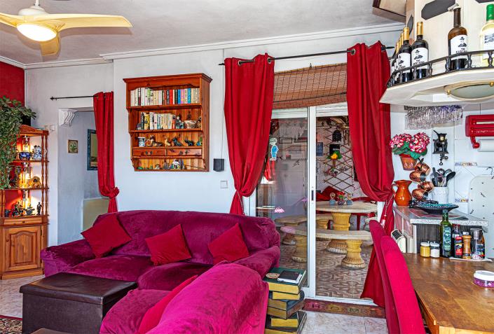 Image No.11-2 Bed Semi-Detached for sale