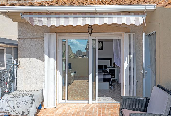 Image No.22-2 Bed Villa / Detached for sale