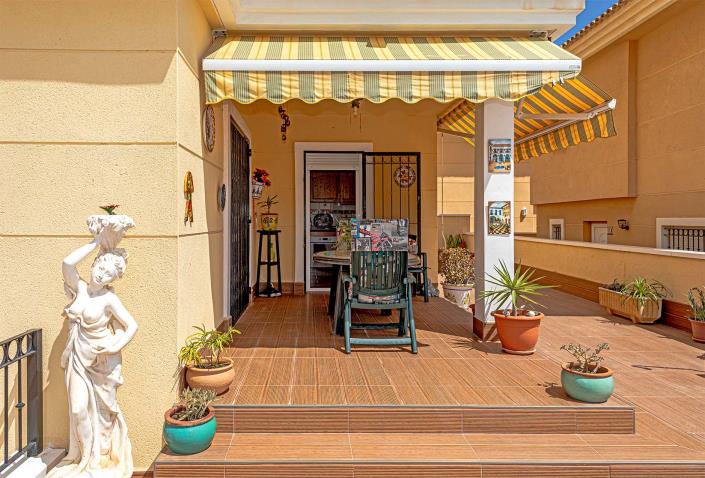 Image No.6-3 Bed Villa / Detached for sale