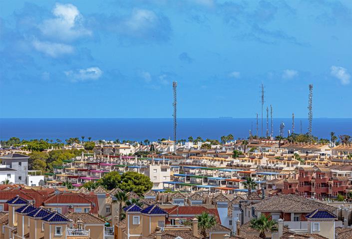 Image No.38-3 Bed Villa / Detached for sale