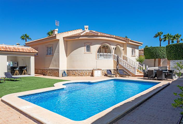 Image No.5-3 Bed Villa / Detached for sale