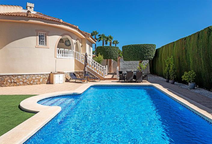 Image No.6-3 Bed Villa / Detached for sale