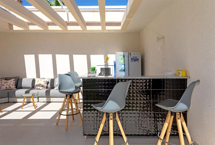 Image No.9-3 Bed Villa / Detached for sale