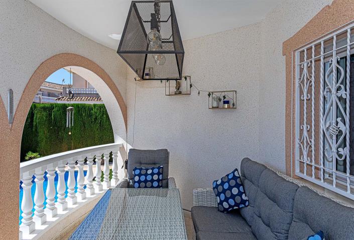 Image No.19-3 Bed Villa / Detached for sale