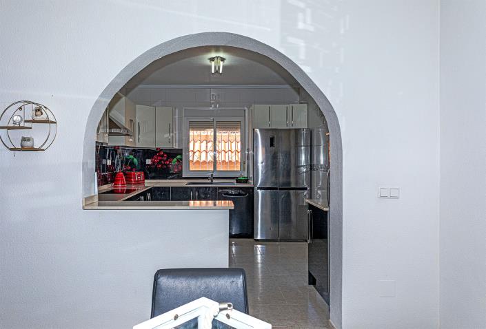 Image No.23-3 Bed Villa / Detached for sale