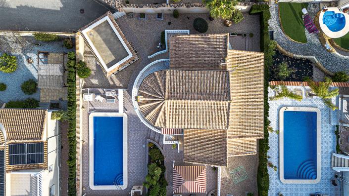 Image No.42-4 Bed Villa / Detached for sale