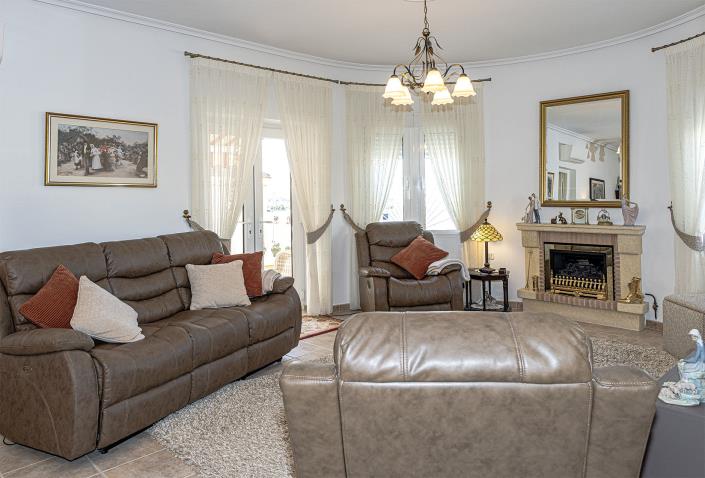 Image No.20-4 Bed Villa / Detached for sale